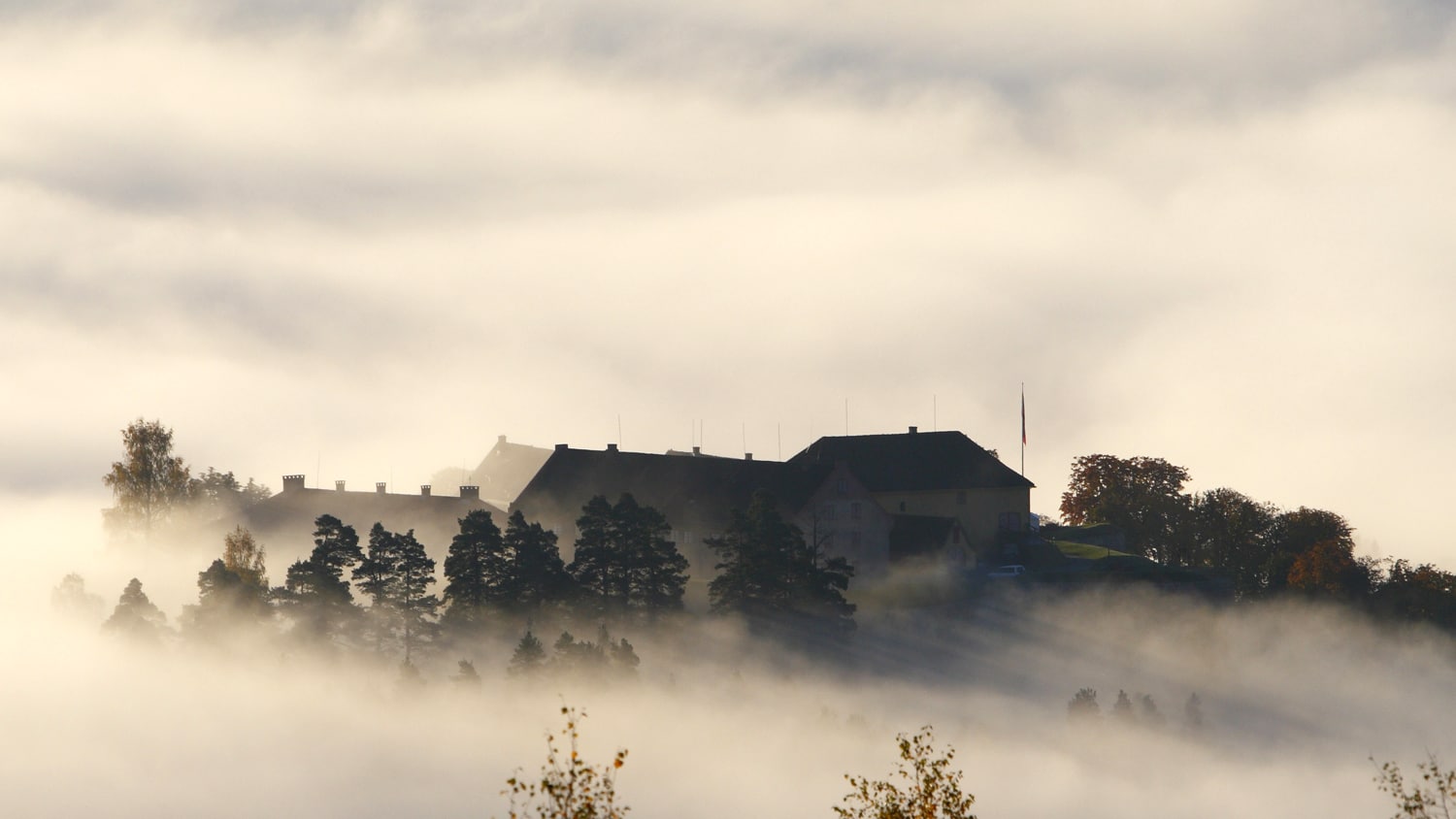 The fortress of Kongsvinger covered in mist.